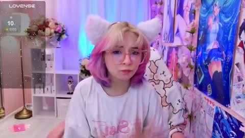 Mia online show from 10.03.25