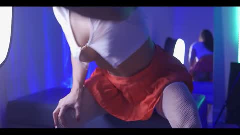 Snapshot of coconutcatin chatting on 02.14.26 Coconutcatin online show from 02.14.26