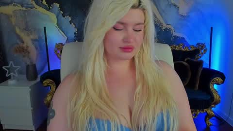 Snapshot of cocosecretss chatting on 12.03.24 onlyfans amyleyy online show from 12.03.24