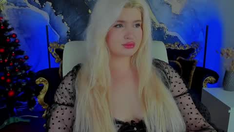 Snapshot of cocosecretss chatting on 12.30.24 onlyfans amyleyy online show from 12.30.24