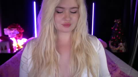 Snapshot of cocosecretss chatting on 01.05.25 onlyfans amyleyy online show from 01.05.25