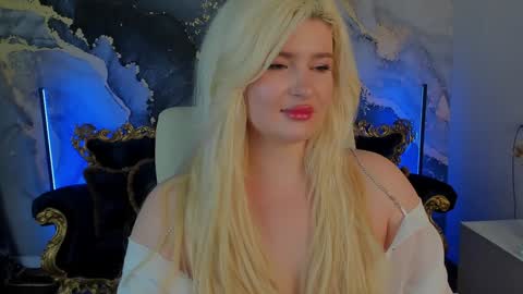Snapshot of cocosecretss chatting on 02.05.25 onlyfans amyleyy online show from 02.05.25