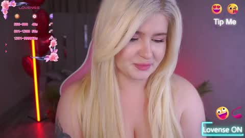 Snapshot of cocosecretss chatting on 02.14.25 onlyfans amyleyy online show from 02.14.25