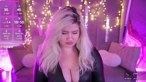 Snapshot of cocosecretss chatting on 06.07.26 onlyfans amyleyy online show from 06.07.26