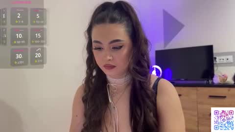 Snapshot of coffee_wihtout_milk chatting on 02.28.26 Yumi online show from 02.28.26