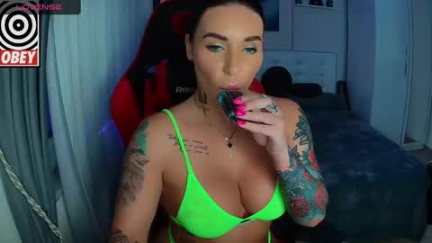 Ur goddess Nikki online show from 03.07.25