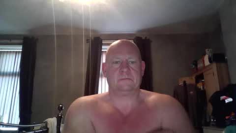 col4nows online show from 11.26.25