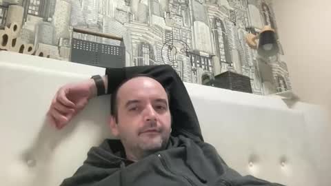 colambus83 online show from 03.06.26