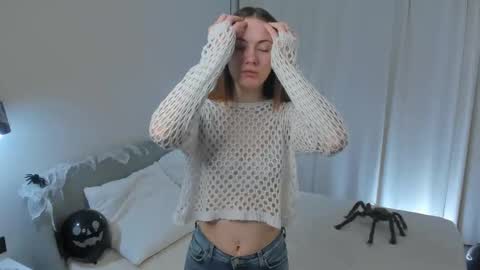 Snapshot of colbymcroberts chatting on 10.31.25 Carry online show from 10.31.25