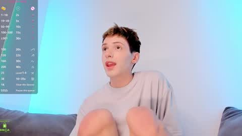 Snapshot of colestorm chatting on 11.14.25 COLE online show from 11.14.25