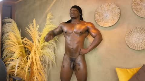 Snapshot of colethunder chatting on 01.08.25 ColeThunder online show from 01.08.25