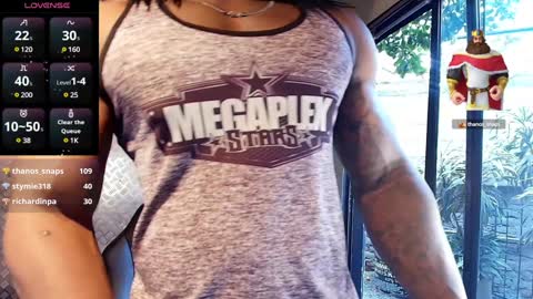 Snapshot of colethunder chatting on 01.11.25 ColeThunder online show from 01.11.25