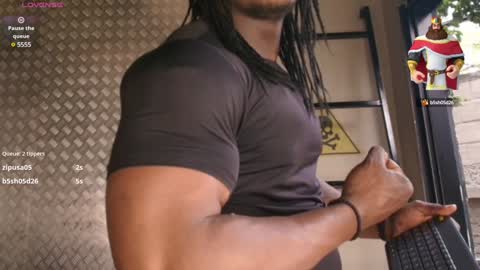 Snapshot of colethunder chatting on 01.27.25 ColeThunder online show from 01.27.25