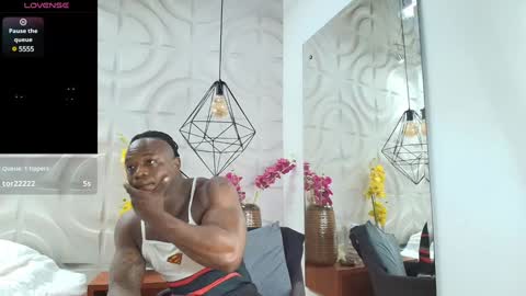 Snapshot of colethunder chatting on 02.07.25 ColeThunder online show from 02.07.25