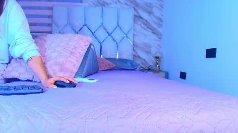 colett online show from 02.17.26