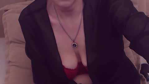 Snapshot of college_dream_bbw chatting on 04.27.26 Maddison online show from 04.27.26
