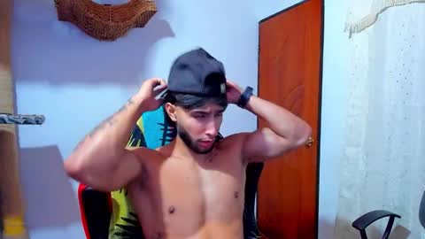 Snapshot of collins_emmett chatting on 02.14.26 EMMETT COLLINS online show from 02.14.26