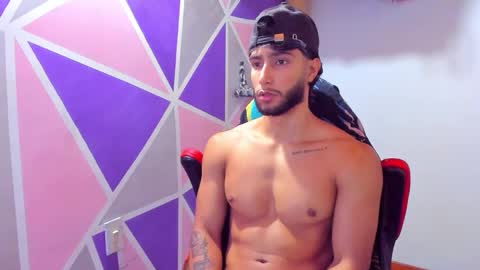 Snapshot of collins_emmett chatting on 02.20.26 EMMETT COLLINS online show from 02.20.26