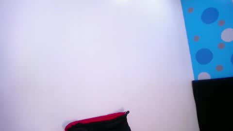 Snapshot of collinstone chatting on 03.02.25 collinstone online show from 03.02.25