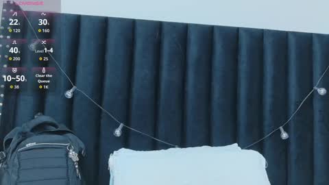 Snapshot of colombia_mommy_ chatting on 10.10.25 GRETCHEN online show from 10.10.25