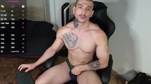 colombianmuscle8 online show from 02.17.25