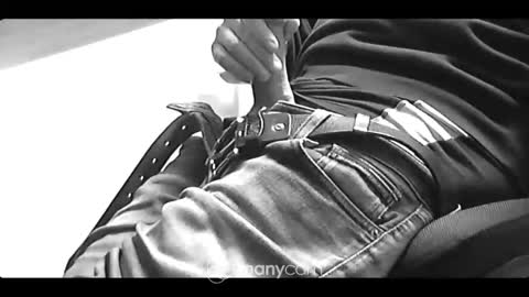 Snapshot of colonel18 chatting on 09.23.25 Mike online show from 09.23.25