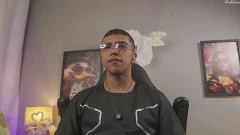 colstorw_ online show from 03.13.26