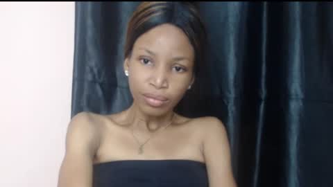 Snapshot of coltish_sexy chatting on 01.05.25 coltish_sexy online show from 01.05.25