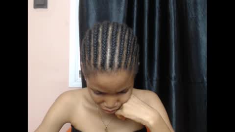 Snapshot of coltish_sexy chatting on 01.20.25 coltish_sexy online show from 01.20.25