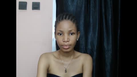 Snapshot of coltish_sexy chatting on 01.25.25 coltish_sexy online show from 01.25.25