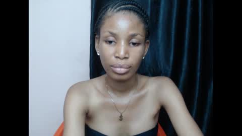 Snapshot of coltish_sexy chatting on 02.05.25 coltish_sexy online show from 02.05.25