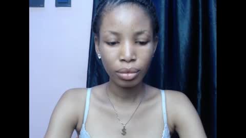 Snapshot of coltish_sexy chatting on 02.14.25 coltish_sexy online show from 02.14.25