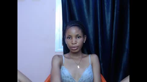 Snapshot of coltish_sexy chatting on 02.14.25 coltish_sexy online show from 02.14.25