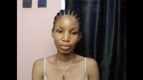 Snapshot of coltish_sexy chatting on 02.18.25 coltish_sexy online show from 02.18.25