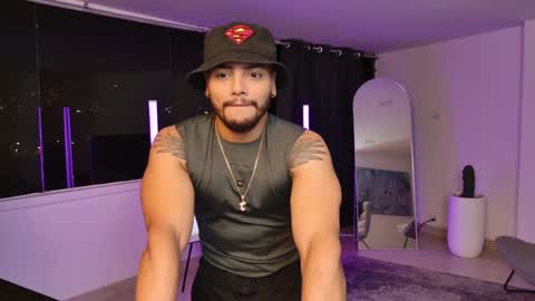 Snapshot of colton_mars chatting on 11.11.25 Jhoan online show from 11.11.25