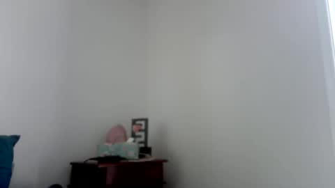 comegetme19 online show from 11.05.25