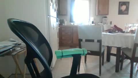 comeonmymouth online show from 02.04.25