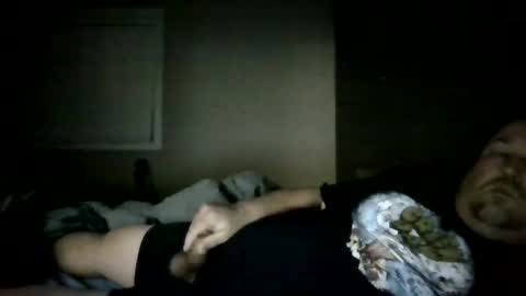 comfortably_numb1980 online show from 10.13.25