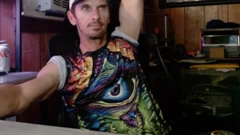 Nelson or ComicKing and sometime Peachy143 online show from 10.20.25