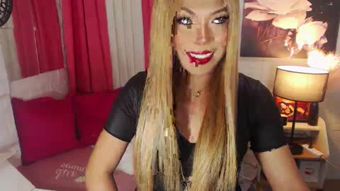 QUEEN SABRINA online show from 01.26.25