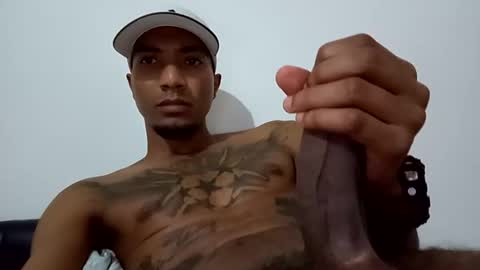 Snapshot of comoseria1927realg4life chatting on 12.05.25 comoseria1927realg4life online show from 12.05.25