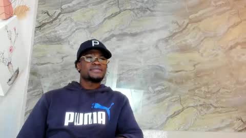 Snapshot of compton_01 chatting on 11.01.25 COMPTON online show from 11.01.25