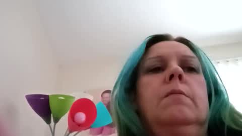 Snapshot of conchettap chatting on 10.25.25 conchettap online show from 10.25.25