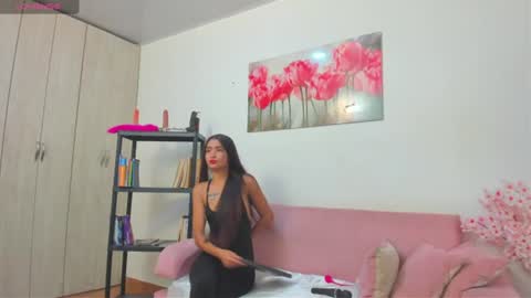 Snapshot of conni_f00x chatting on 06.25.26 conni_f00x online show from 06.25.26