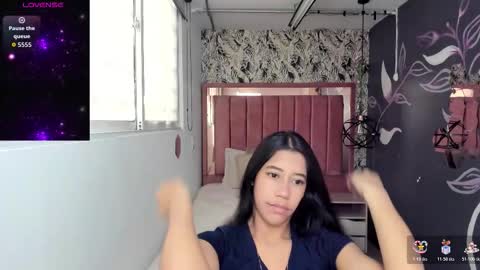 C O N N I E online show from 02.09.26