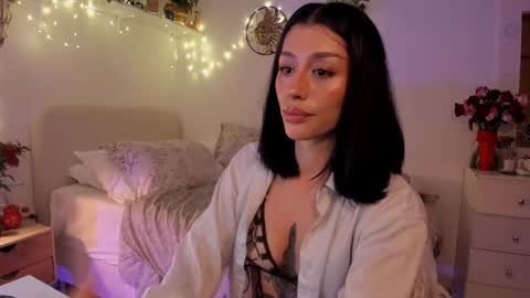 connie    online show from 02.18.25