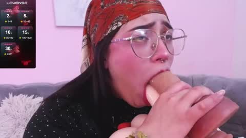 Snapshot of connie_haze chatting on 09.26.25 Connie online show from 09.26.25