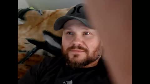 connlee10929154 online show from 02.04.26