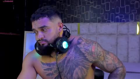 Snapshot of connor_666 chatting on 02.20.25 rusfegui online show from 02.20.25