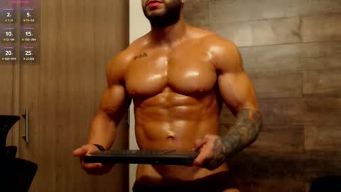 Snapshot of connor_h1 chatting on 03.05.25 connor_h1 online show from 03.05.25